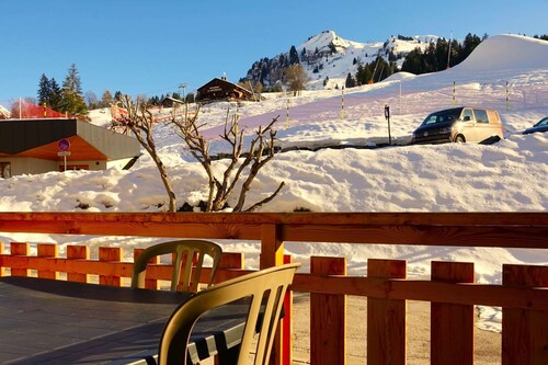 Castel des N AD AR : Au pied des pistes, de l'ESF et à 2 pas du Centre
