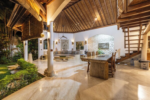 Living area - Anaya Villa by Betterplace (Canggu)