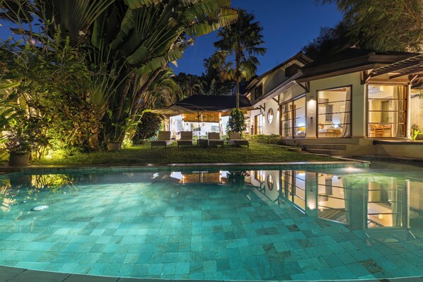 Outdoor pool, pool umbrellas, pool loungers