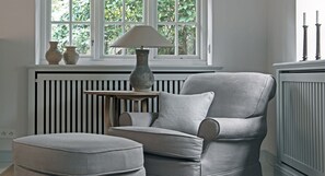 TV, DVD player, stereo