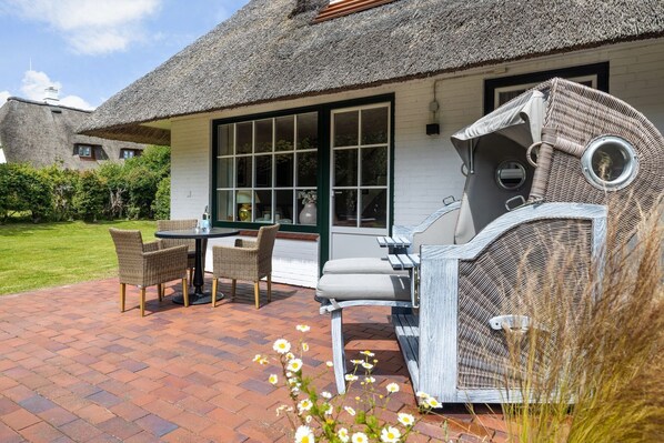 Outdoor dining - Sonnenreet - 2-raum Appartement Unter Reet im Herzen von Keitum (Sylt)