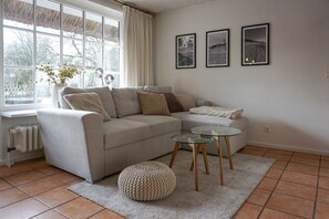 TV, DVD player, stereo - Sonnenreet - 2-raum Appartement Unter Reet im Herzen von Keitum (Sylt)