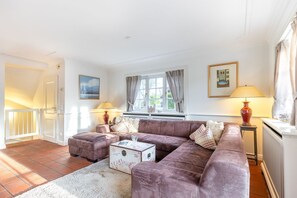 Uklassifisert bilde, 2 av 28, knapp