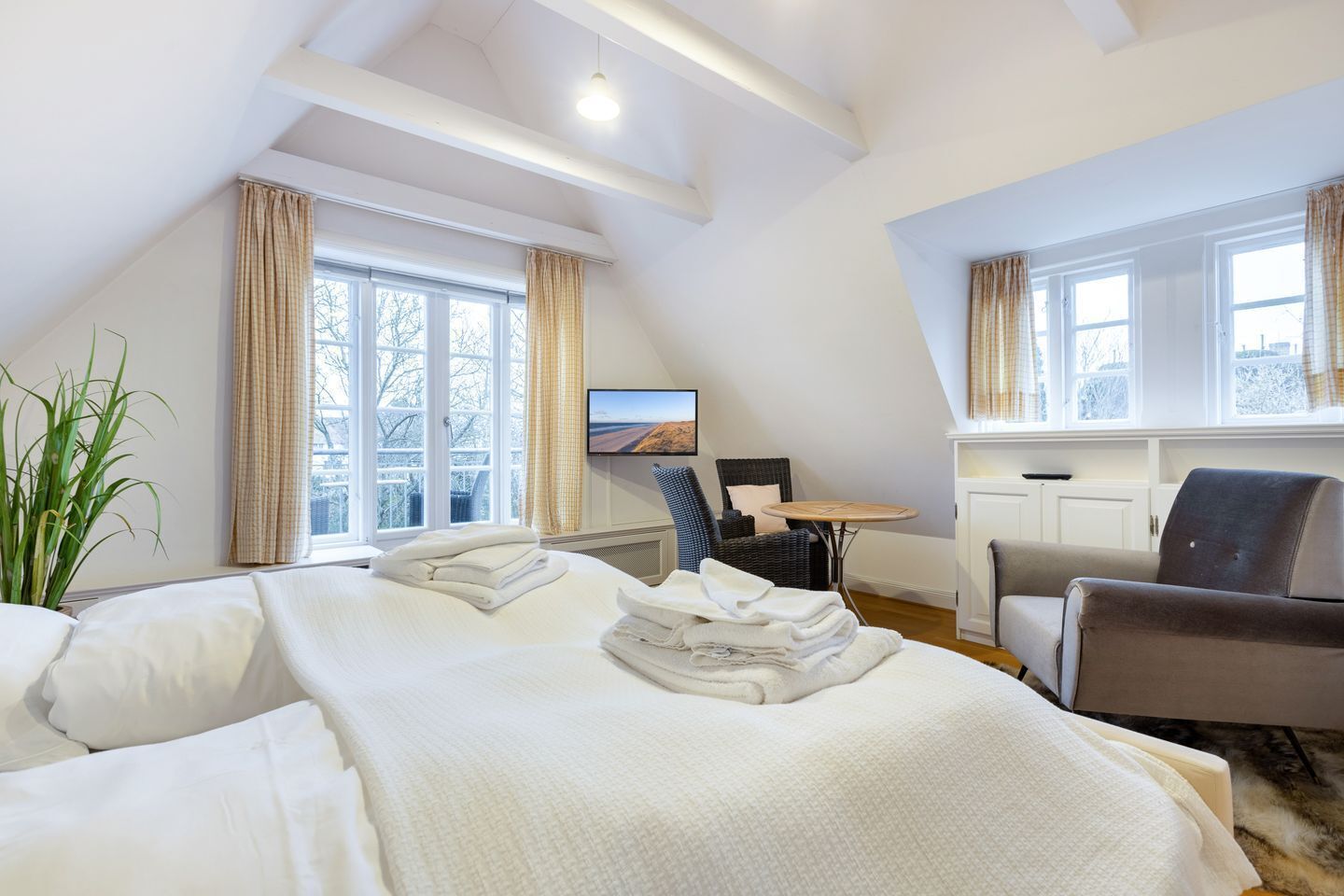 1 chambre, fer et planche à repasser, Wi-Fi, literie fournie