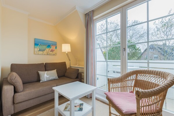 Fernseher, Stereoanlage