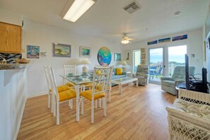 Nhà (3 Bedrooms) | Nội thất
