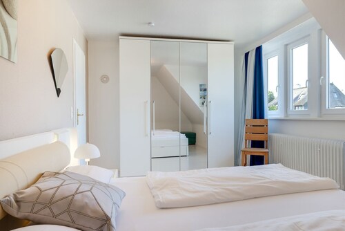 Henning - Reihenendhaus mit ca. 120 m², Bietet Zwei bis Sechs Personen Platz