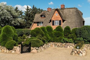 Exterior - Horizont - Doppelhaushälfte in Bestlage Unter Reet mit Privatem Weg zum Watt (Sylt-Ost)