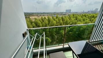 Studio, Private Bathroom | Terrace/patio