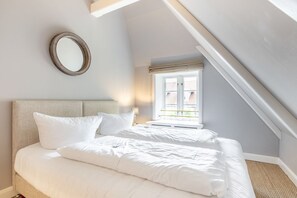 3 bedrooms, desk, iron/ironing board, WiFi - Seepferdchen - Seepferdchen - Großzügig Geschnittene Wohnung Über Zwei Ebenen (Sylt-Ost)