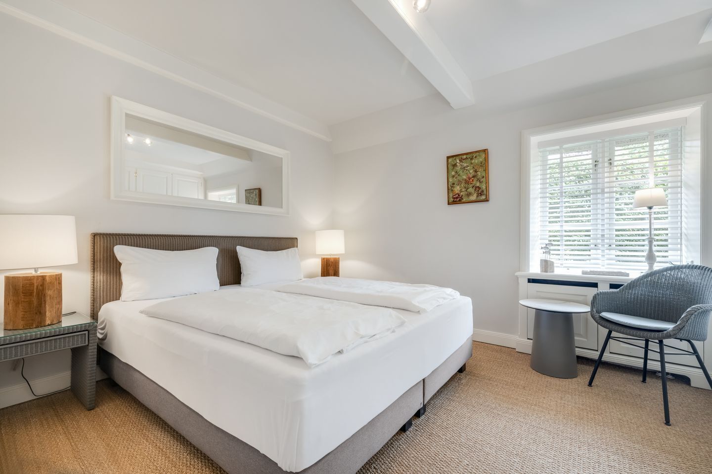 3 bedrooms, desk, iron/ironing board, WiFi