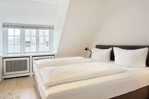 1 bedroom, iron/ironing board, WiFi, bed sheets - Lüüvhuk - Wohnung im Og/dg mit 90m² für 2 Personen in der Nähe des Benen-diiken-hofs (Sylt-Ost)