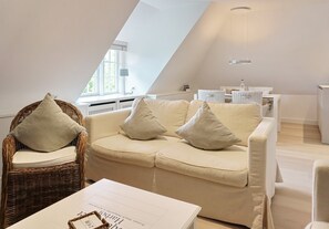 Fernseher, Stereoanlage