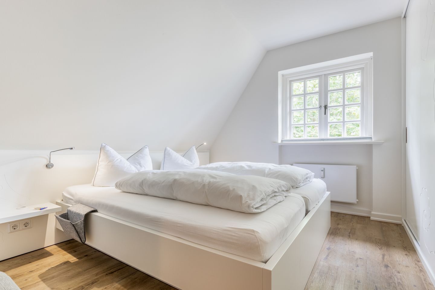 1 chambre, fer et planche à repasser, Wi-Fi, literie fournie