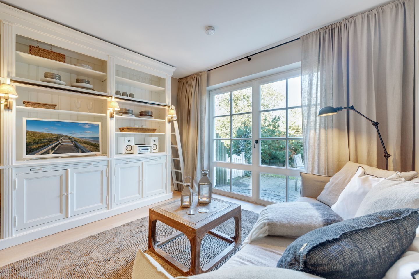 Televisión y estéreo 