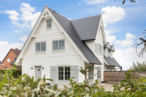 Traumblick Sylt - Großzügiges Hausteil in Rantum mit ca. 180m² Nutzfläche