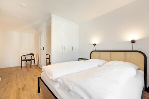 1 soverom, strykejern/-brett, wi-fi og sengetøy