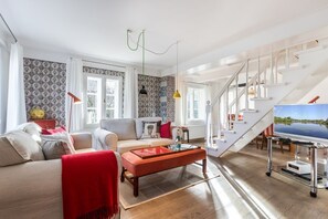 Imagen sin descripción, 3 de 26, botón