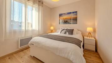 3 bedrooms, free WiFi, bed sheets