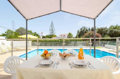 波尔舍斯的Sol Nascente别墅