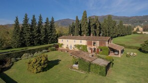 Villa | 6 bedrooms - La Mandolata 12 Emma Villas (Capannori)