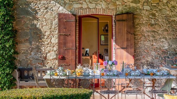 Villa | 6 bedrooms - La Mandolata 12 Emma Villas (Capannori)