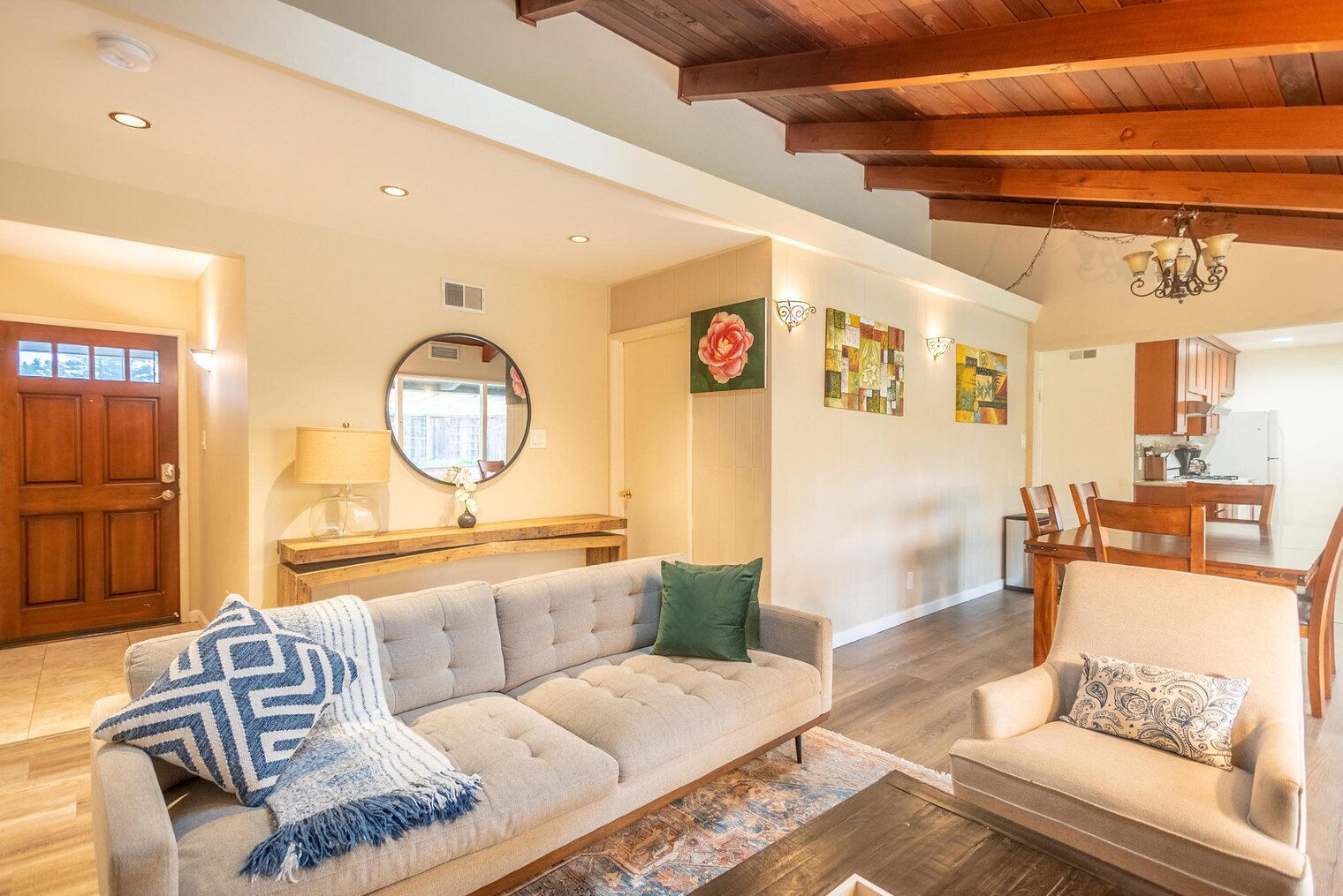 Mountain View 4BR w/ Backyard, near Retail & Green Spaces, by Blueground