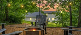 Hot Tub, Camp Fire, Game Room, Coffee/Espresso Bar