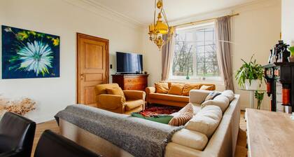 Beautiful Mansion With Swimmingpool Close to Maastricht