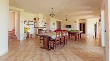 Villa | 6 Schlafzimmer