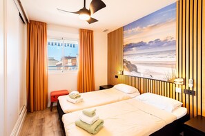 2 bedrooms, iron/ironing board, free WiFi, bed sheets - Apartment 'Breathtaking Penthouse Las Azaleas' with Shared Pool, Wi-Fi and Air Conditioning (Torrox)