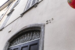 Front of property - Quarenghi 31 C in Bergamo (Bergamo)