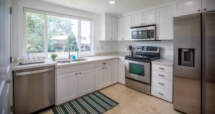 LilyPad Retreat | Cozy 3BD Winter Getaway