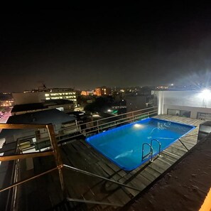 Indoor pool - Hotel Rajwada Inn & club (Udaipur)