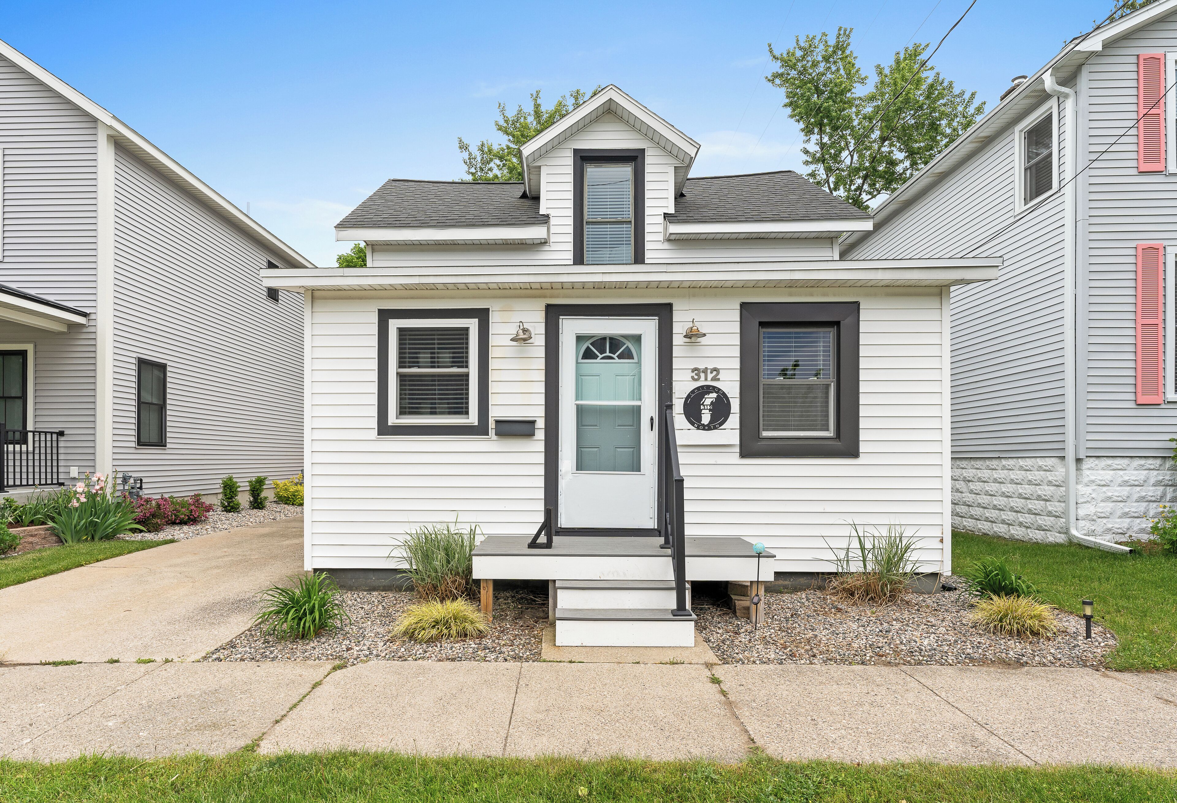 Updated Home Downtown Grand Haven
