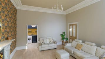 TV, fireplace, stereo, offices