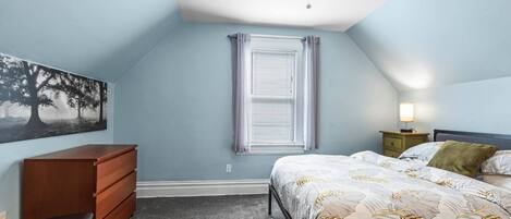 1 bedroom, iron/ironing board, WiFi