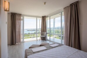 Junior Suite | Desk, blackout drapes, iron/ironing board, free WiFi - COOP Kiten (Kiten)