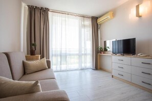 Flat-screen TV - COOP Kiten (Kiten)