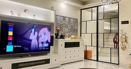 民宿採無接觸遠端協助入住,貴賓禮遇專享客廳廚房車庫公共空間,距大溪&龍潭交流道皆10分鐘內,7-11、全家、萊爾富,公車站步行3分鐘,一日只接待一組貴賓喔。