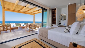 Deluxe Two-Storey Suite, Private Heated* Pool, Sea View