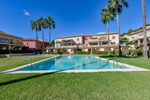 Piscine couverte, piscine chauffée