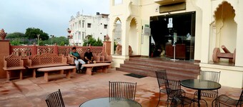 Roshan Haveli