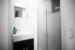 Haartrockner, Handtücher