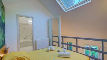 Rumah Standar, 1 kamar tidur (France Apartment) | 1 kamar tidur, Wi-Fi gratis, dan seprai linen