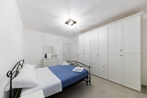 Apartment | 2 bedrooms - Plume Apartment by Wonderful Italy (Bari)