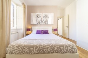 2 bedrooms, desk, iron/ironing board, free WiFi - Bright - apartment in Santa Croce (Firenze)