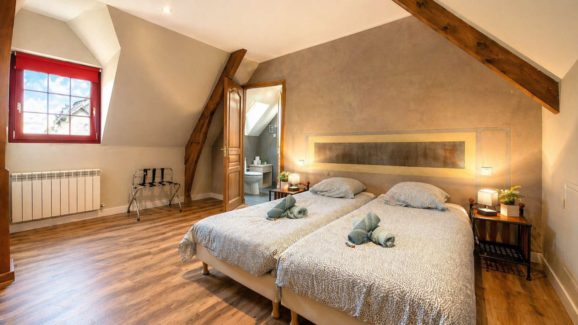 2 bedrooms, WiFi, bed sheets