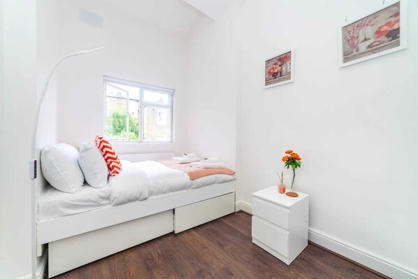 Basic Apartment