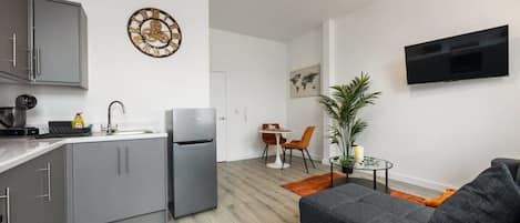 Fernseher, Arbeitsbereiche